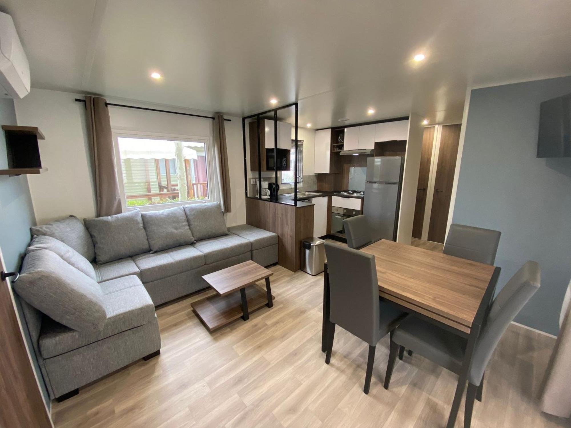 Mobil Home Familial Neuf De 2024 Pour 8 Personnes Valras-Plage Exterior photo