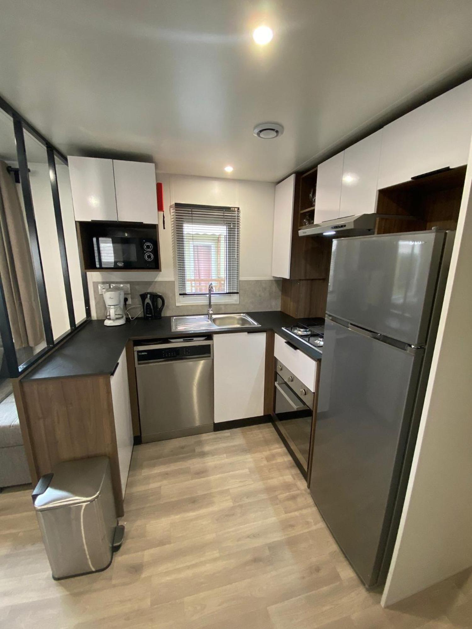 Mobil Home Familial Neuf De 2024 Pour 8 Personnes Valras-Plage Exterior photo